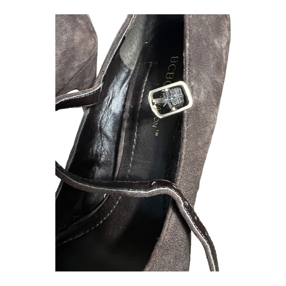 BCBG Paulie Suede heels brown size 7.5 - Picture 8 of 15